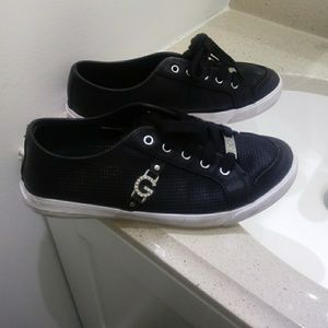 Guess sneaker